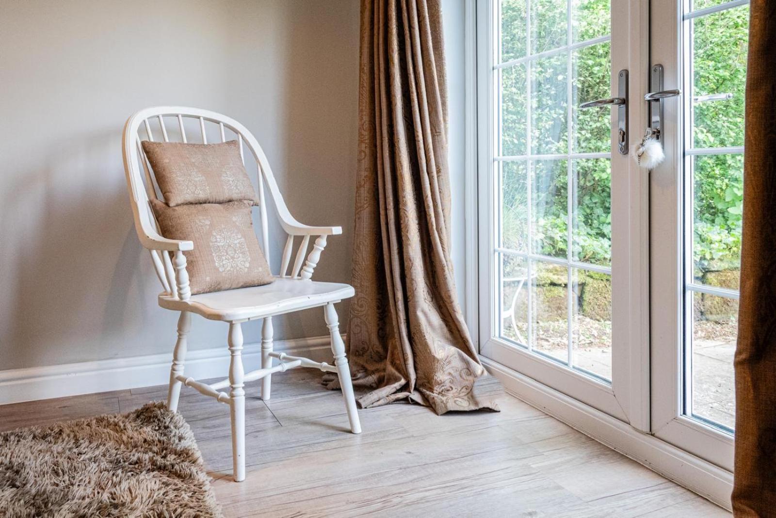 Quiet Self Contained Cottage Near Delamere Forest Cuddington  Exterior foto