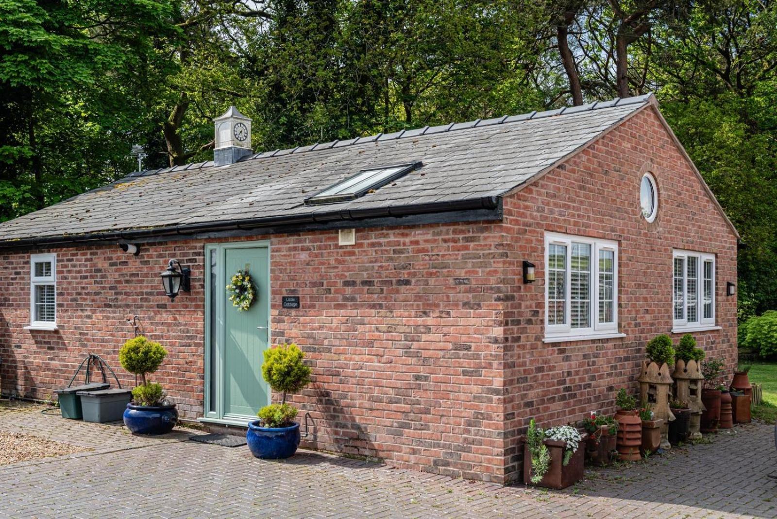 Quiet Self Contained Cottage Near Delamere Forest Cuddington  Exterior foto